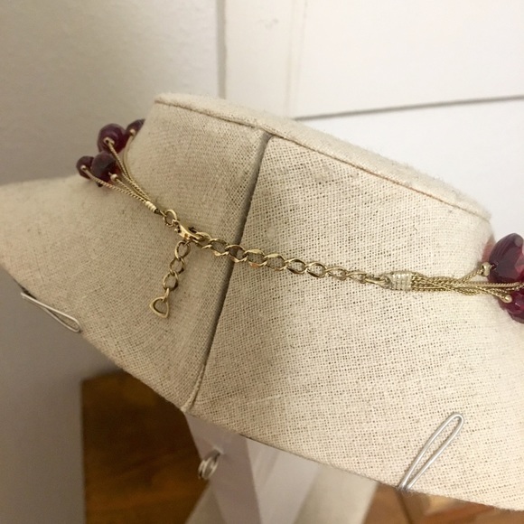 Vintage red glass bead & gold chain necklace - Picture 3 of 3